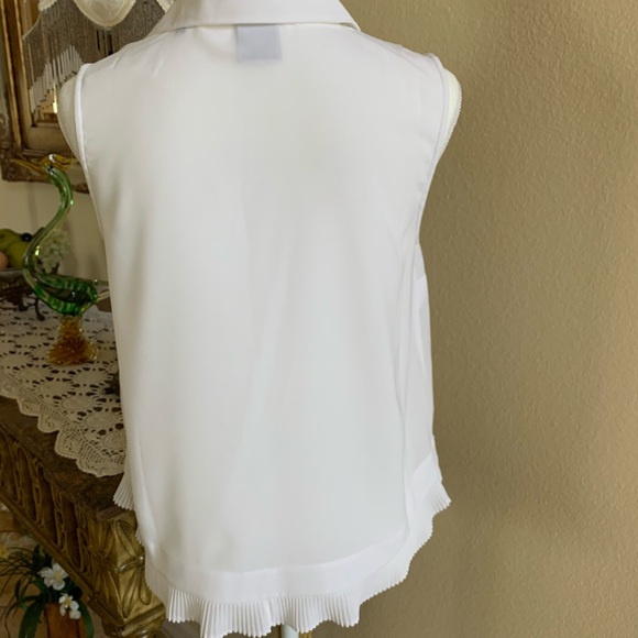 CAbi white button down sleeveless blouse Size S - Picture 2 of 4